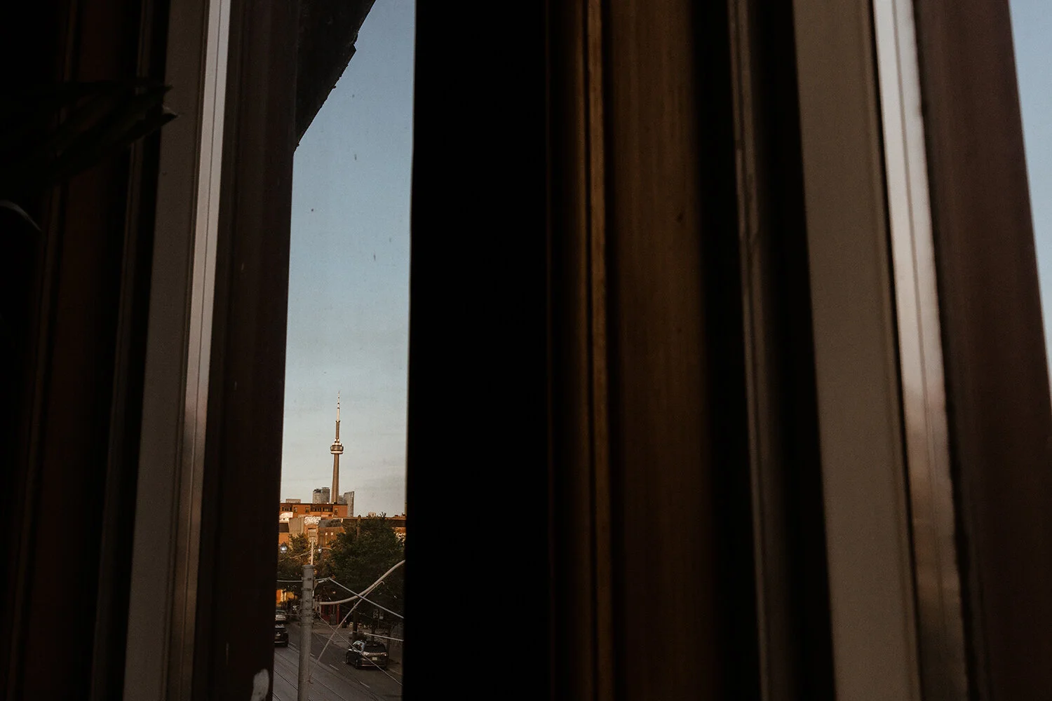 in-home-engagement-session-inspiration-toronto-wedding-photographer-candid-photojournalist-cool-trendy-1.JPG