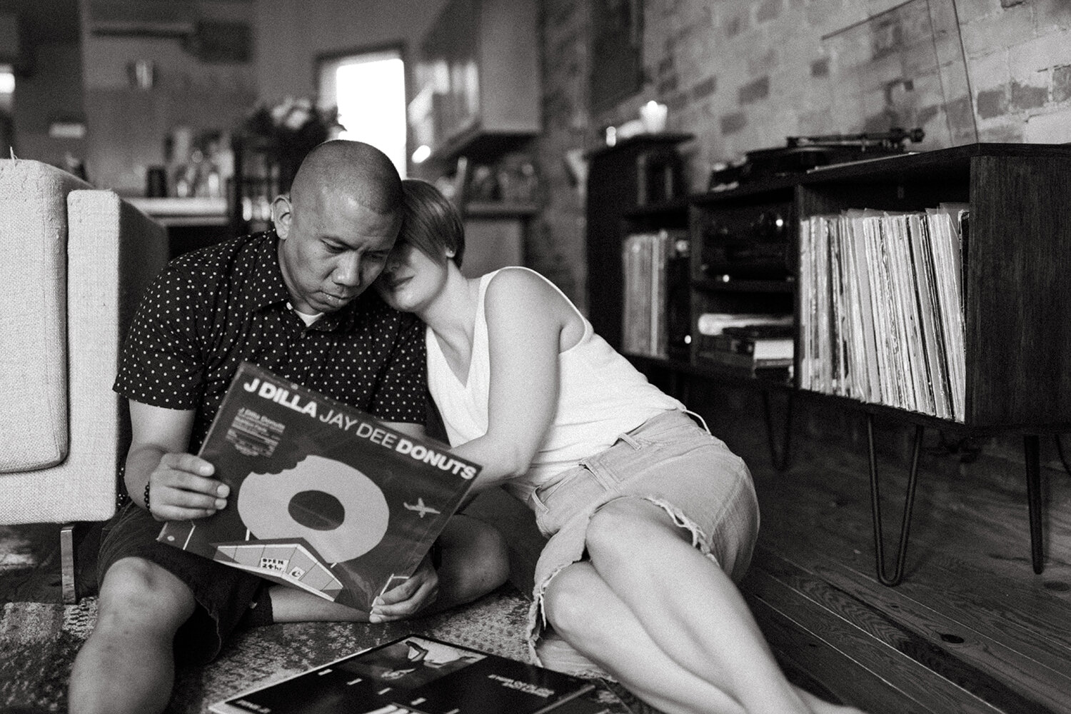 in-home-engagement-session-inspiration-toronto-wedding-photographer-candid-photojournalist-cool-trendy-12.JPG