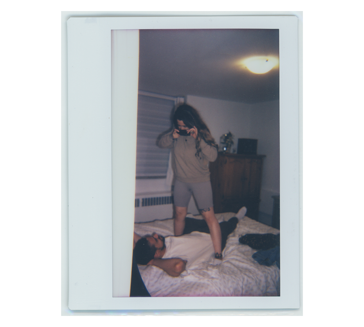 Vintage-Cool-Hipster-Alternative-in-home-couples-engagement-photos-music-vinyl-in-toronto-34.PNG