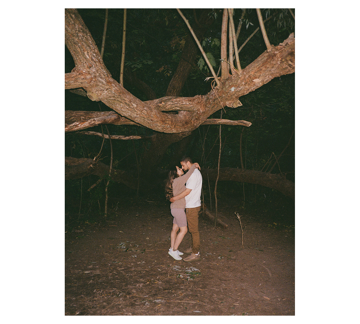 Vintage-Cool-Hipster-Alternative-in-home-couples-engagement-photos-music-vinyl-in-toronto-41.PNG