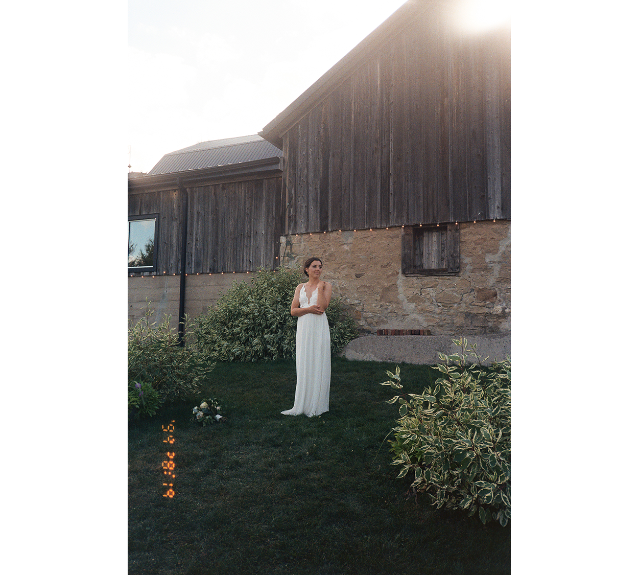 Sue-Ann-Staff-Winery-Wedding-Jordan-Ontario-38-spread3.png