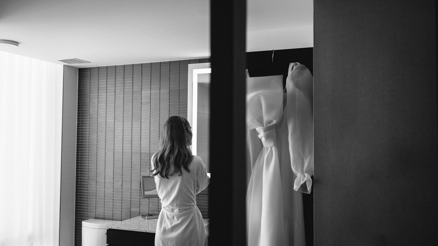 Hotel-X-Toronto-Wedding-Photos-Anti-Bride-UnWedding-Feauture-16.JPG