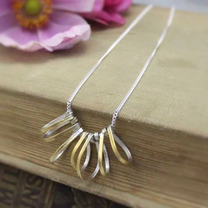 Loop Mini Necklace Lifestyle.jpg