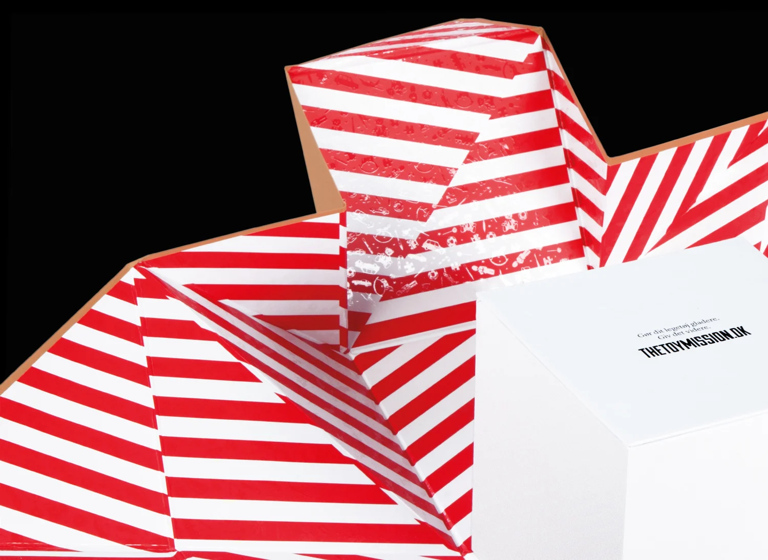 Hamleys_packaging_01.jpg