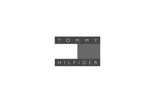 09-tommy-hilfiger.png