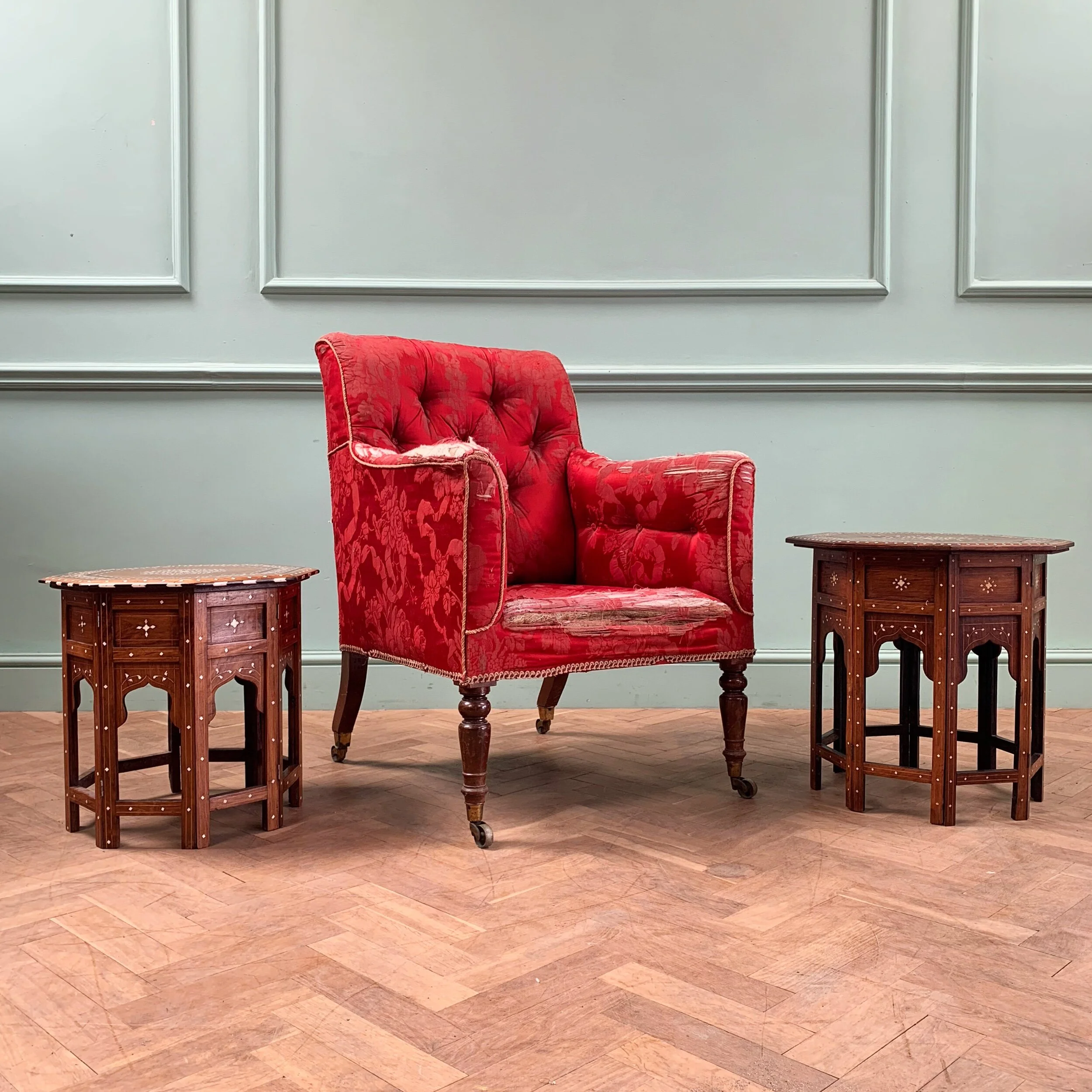 8350B909-4D6A-455C-A79C-7582A2155EDA