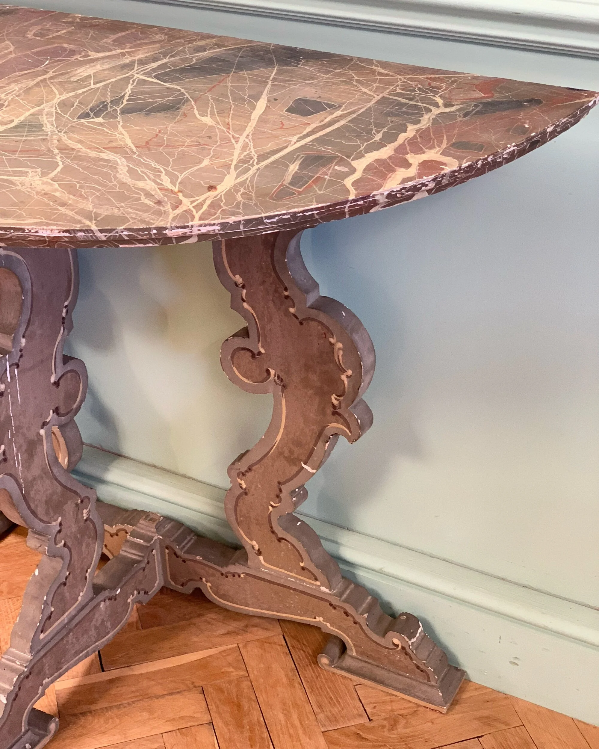 AF4162E5-0F9E-4EB5-8EA4-C0DE4564FBDA