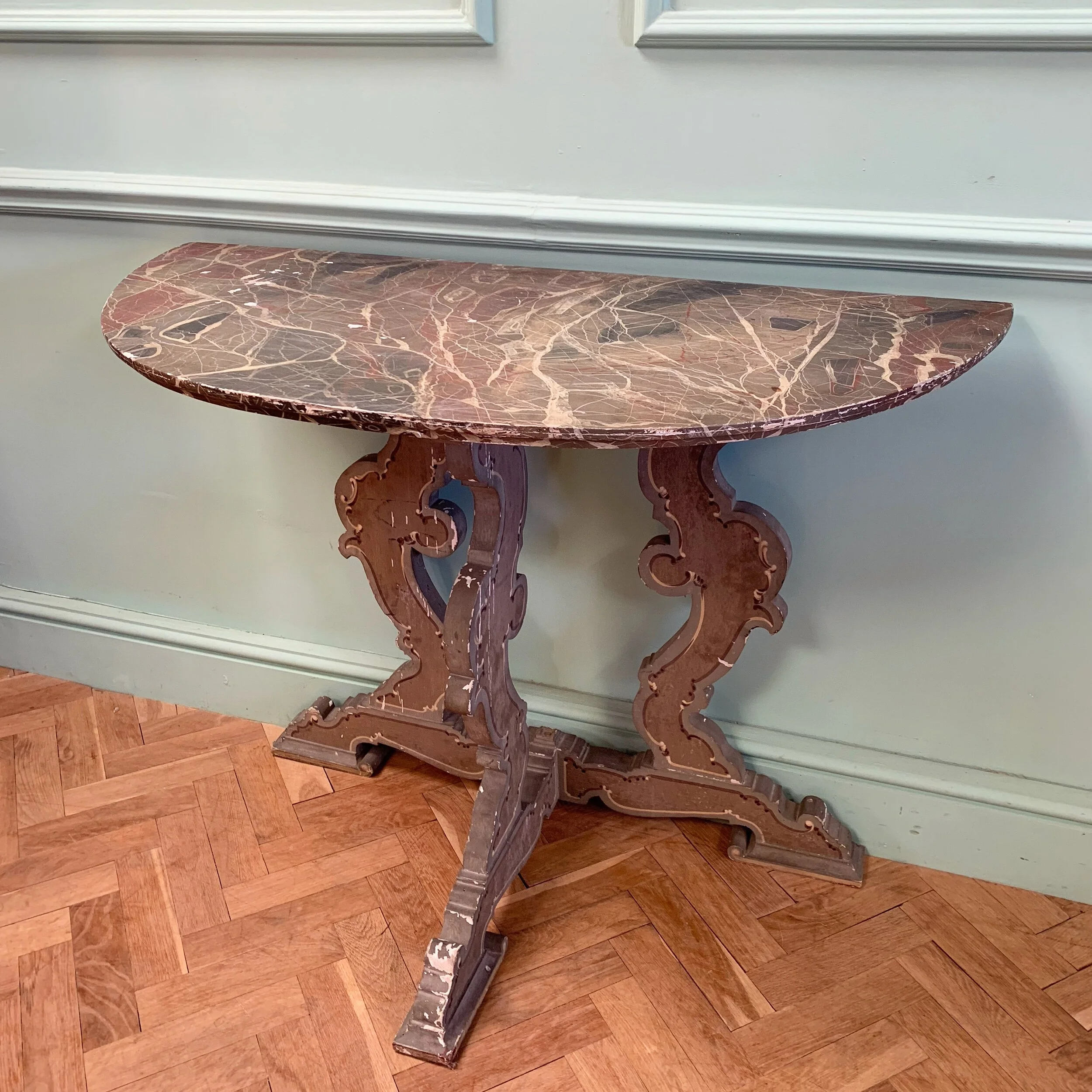 D1C0827D-B020-4930-8BA0-918996E6F106