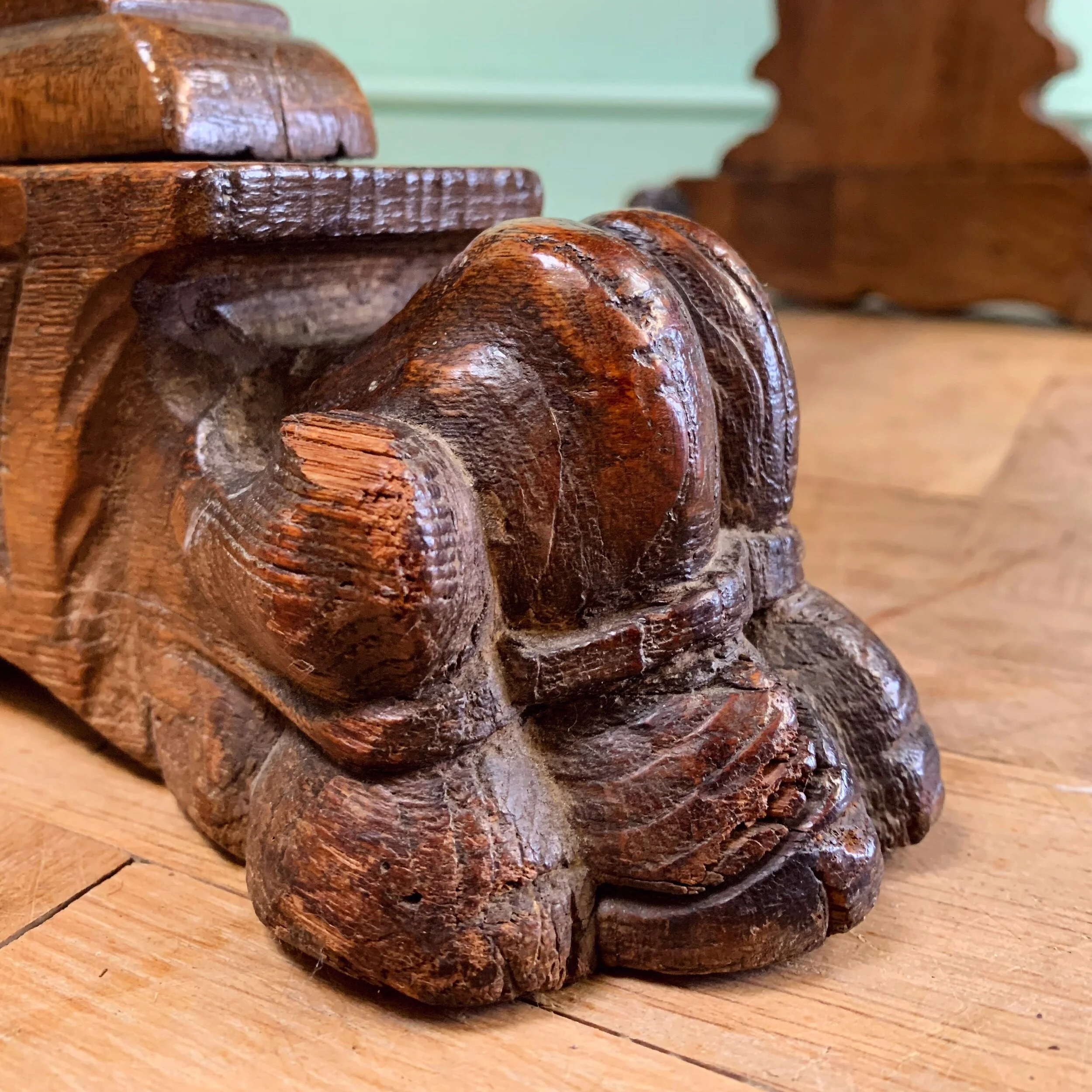 AC26A9FD-6373-4C2E-B77A-52BC5F405FF3