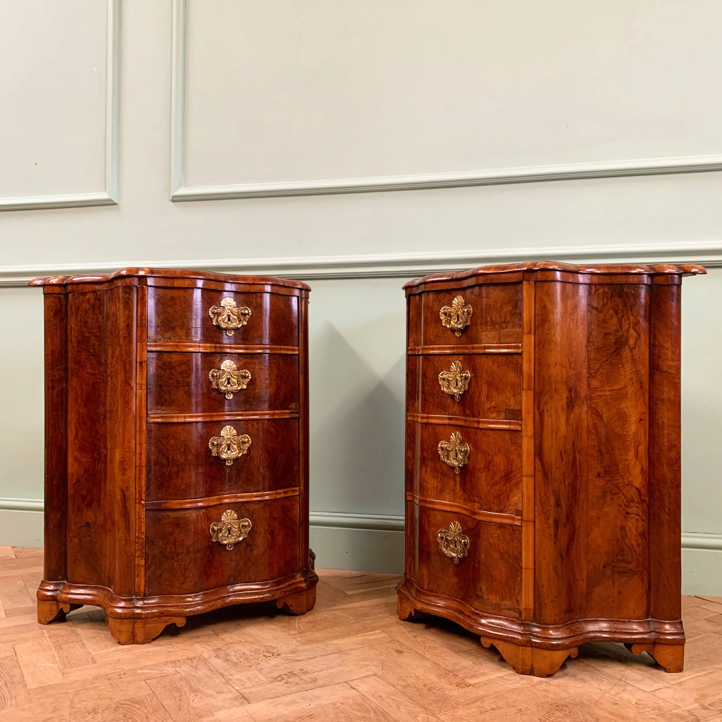 6EA14CFC-D8F3-496B-9458-1F6D3543C058