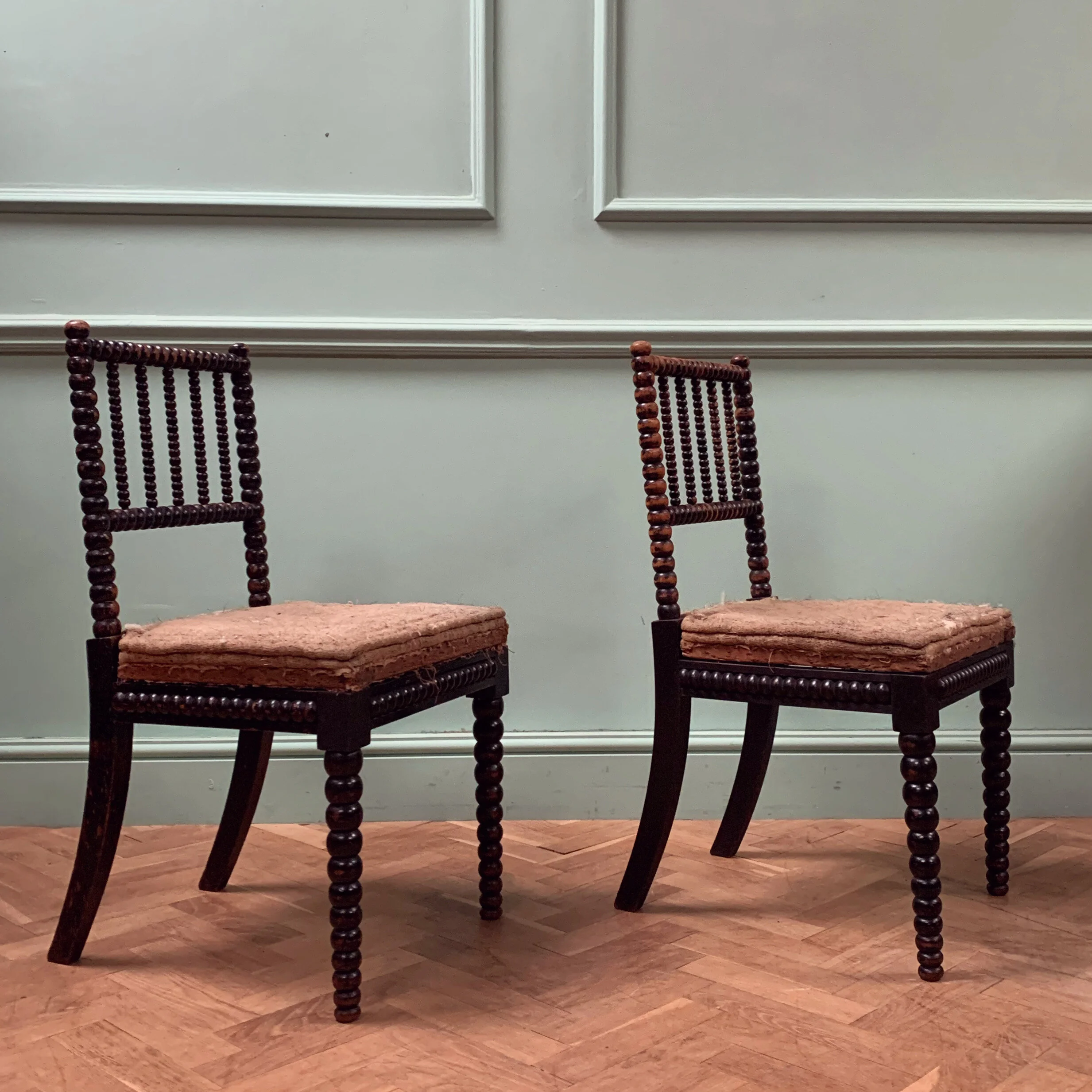 C99DFC4E-3764-46F5-81C4-96639B6C8753