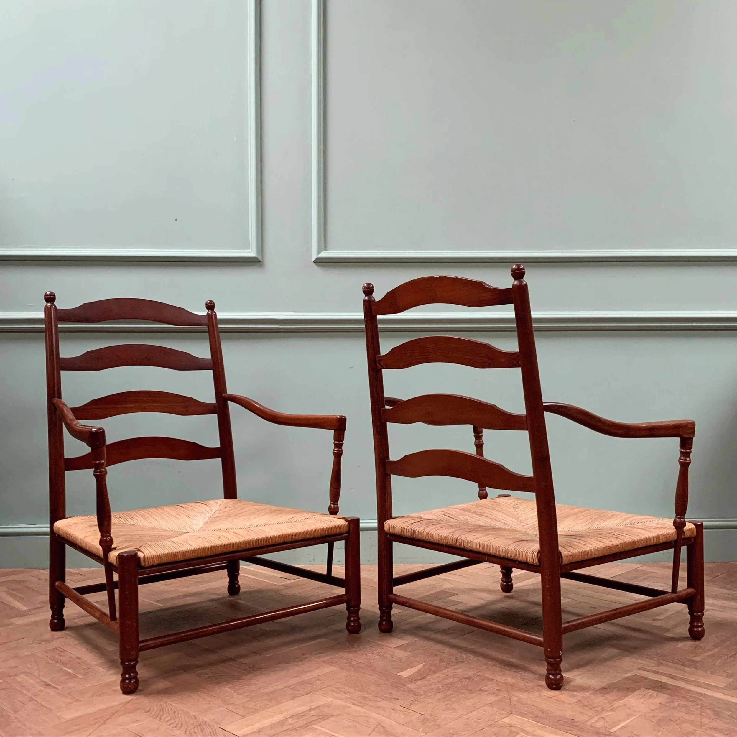 7A7536F2-C480-49D4-8AA1-2B2383FC4712