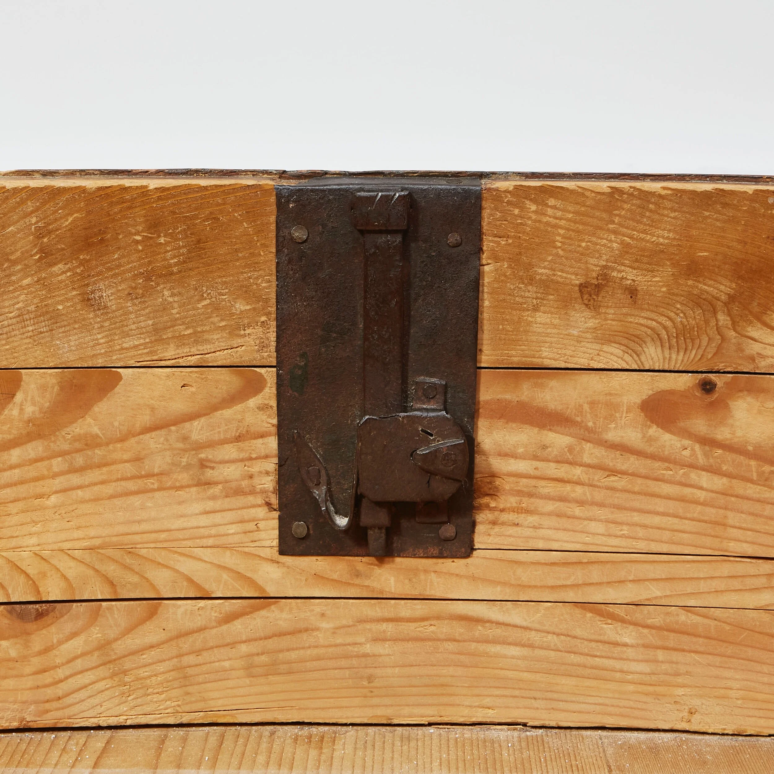 826A6823-73D6-4B30-9454-9EB57C75B3F5