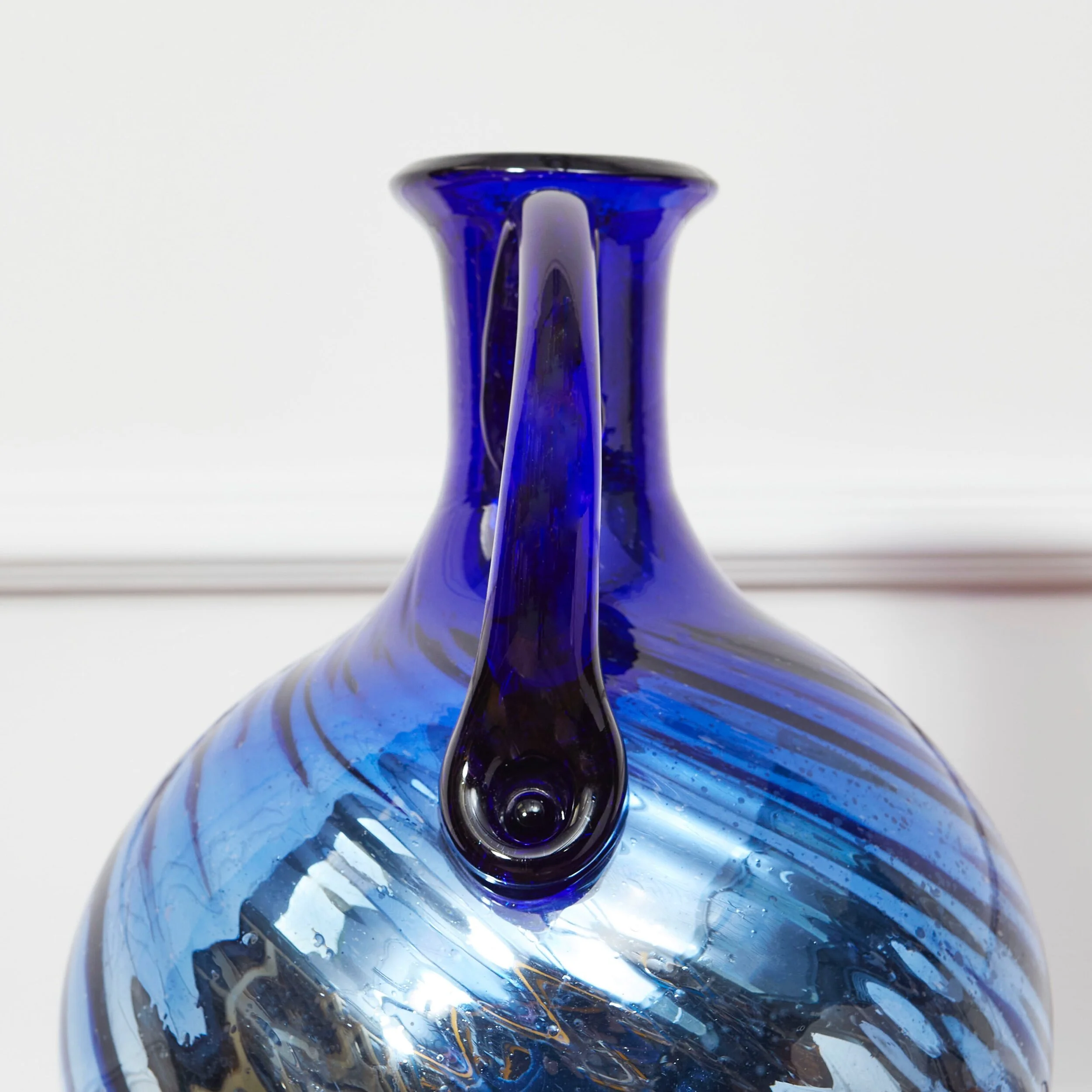 100B17E0-CA2C-46D4-B864-2E1044FF3E63