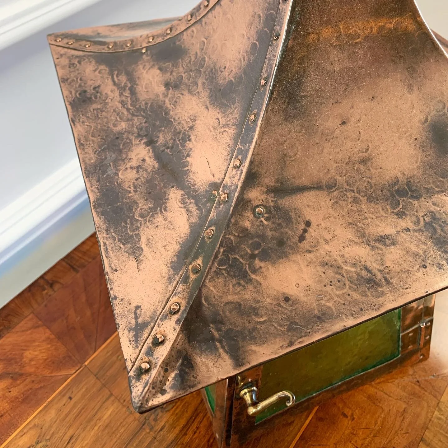 811C5C41-4CF2-4AD5-B646-5891E7E05853