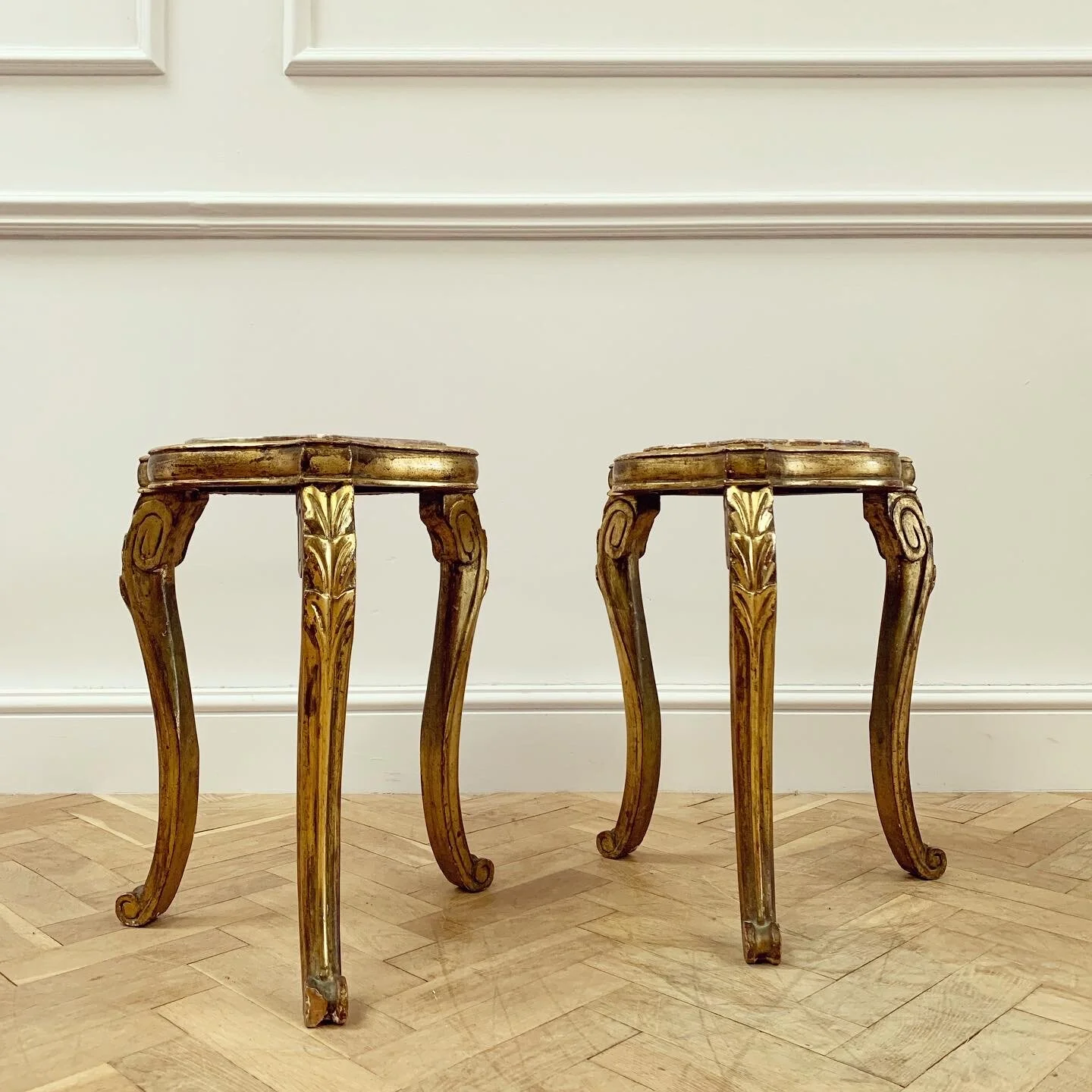 901F74DB-B9AA-426A-9259-C1E80B15B3AD