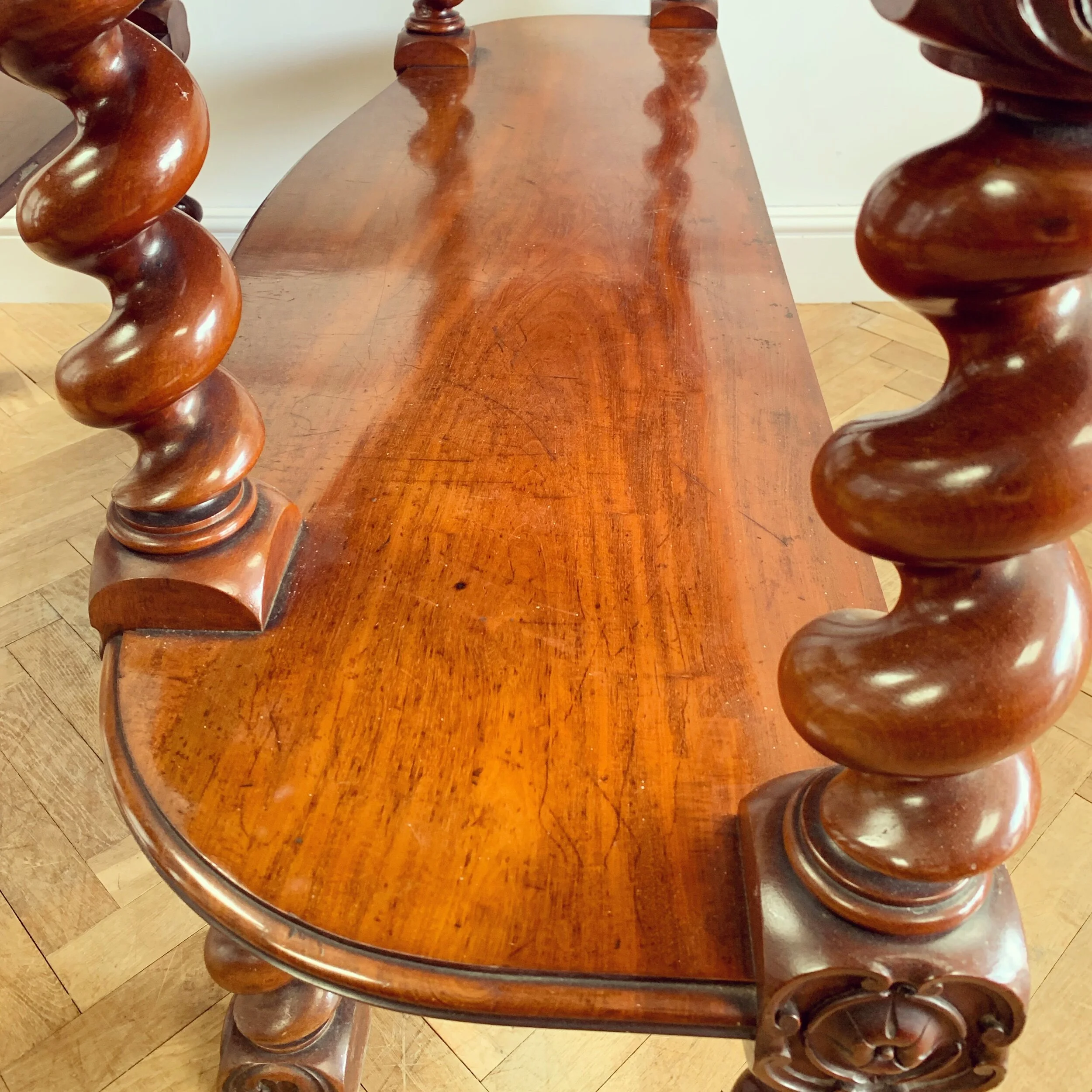 225E2854-AD65-499D-A867-E223E35BB214