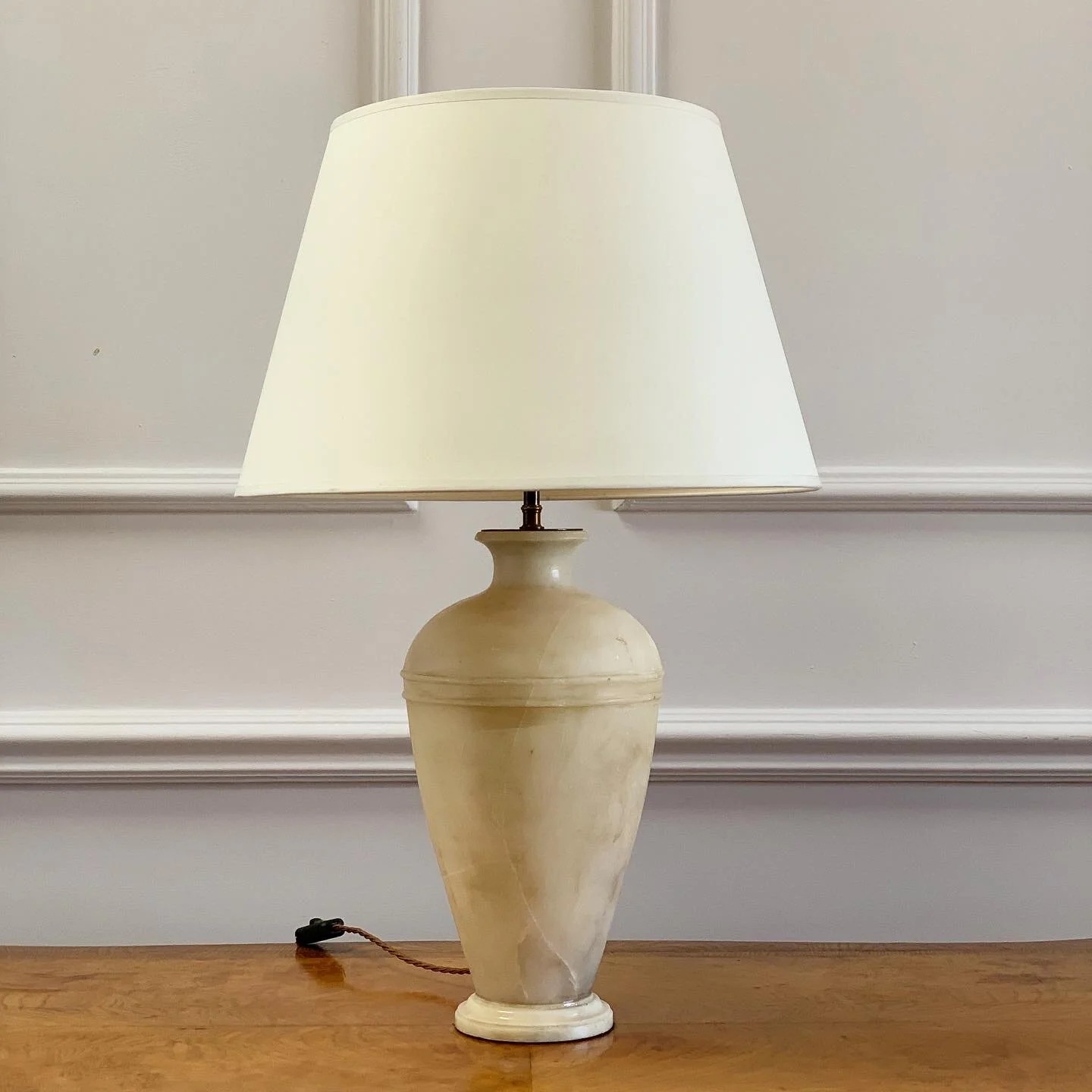 6311B856-3A23-4815-A52F-5243E7EC282A