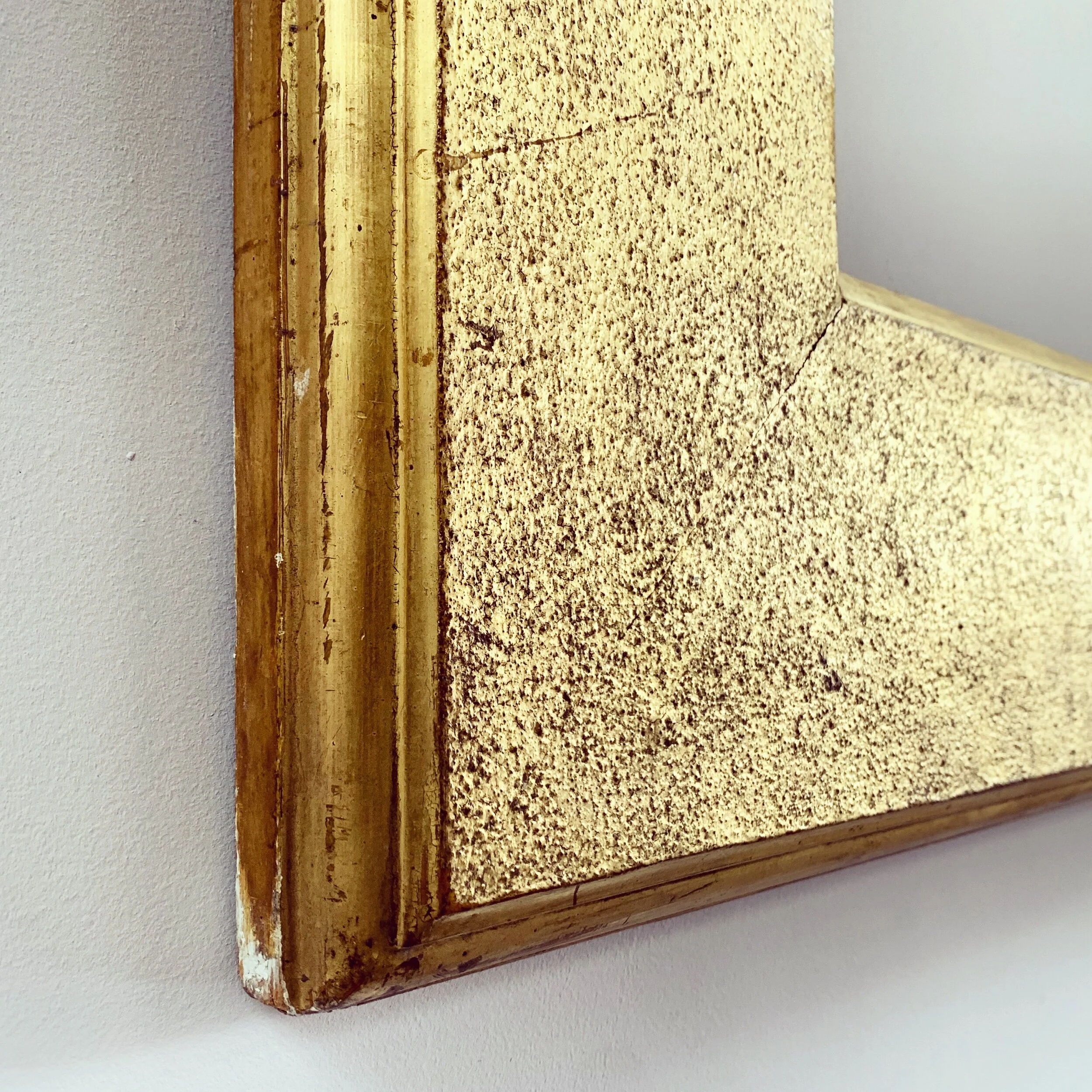 75B2C8B0-63A3-48F0-AEC4-9B1C3C817983