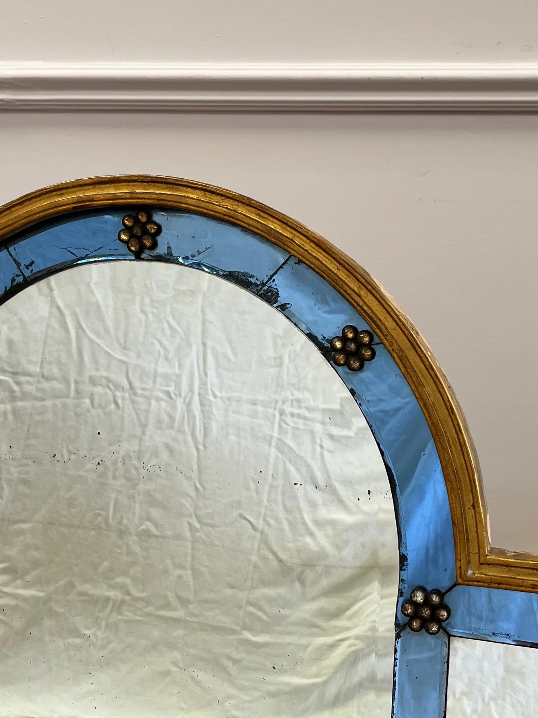 D7AE5DF3-FC24-4650-9C2C-5D87FD32C521