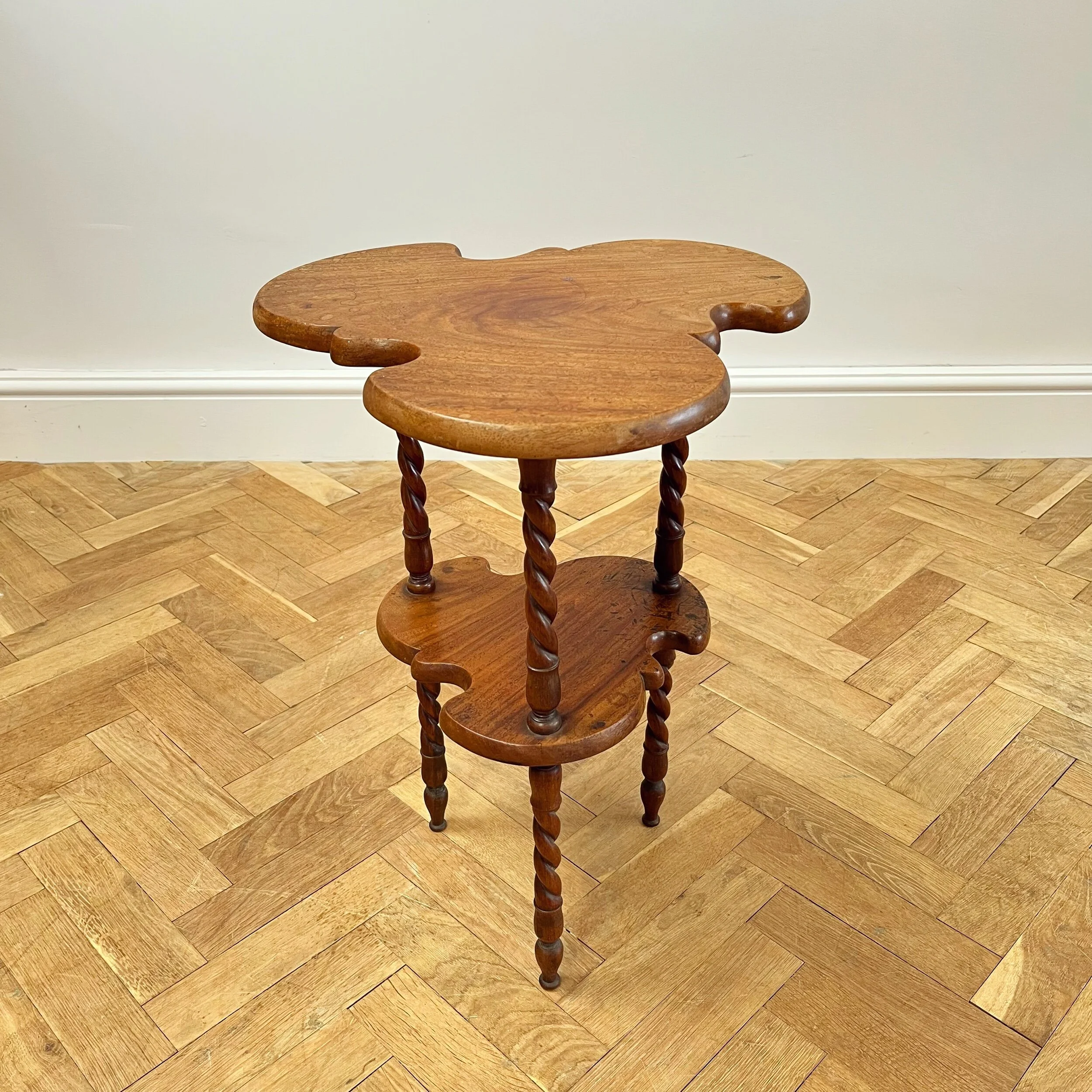 2D536D37-4645-499D-80AF-C0A7051B1A5B