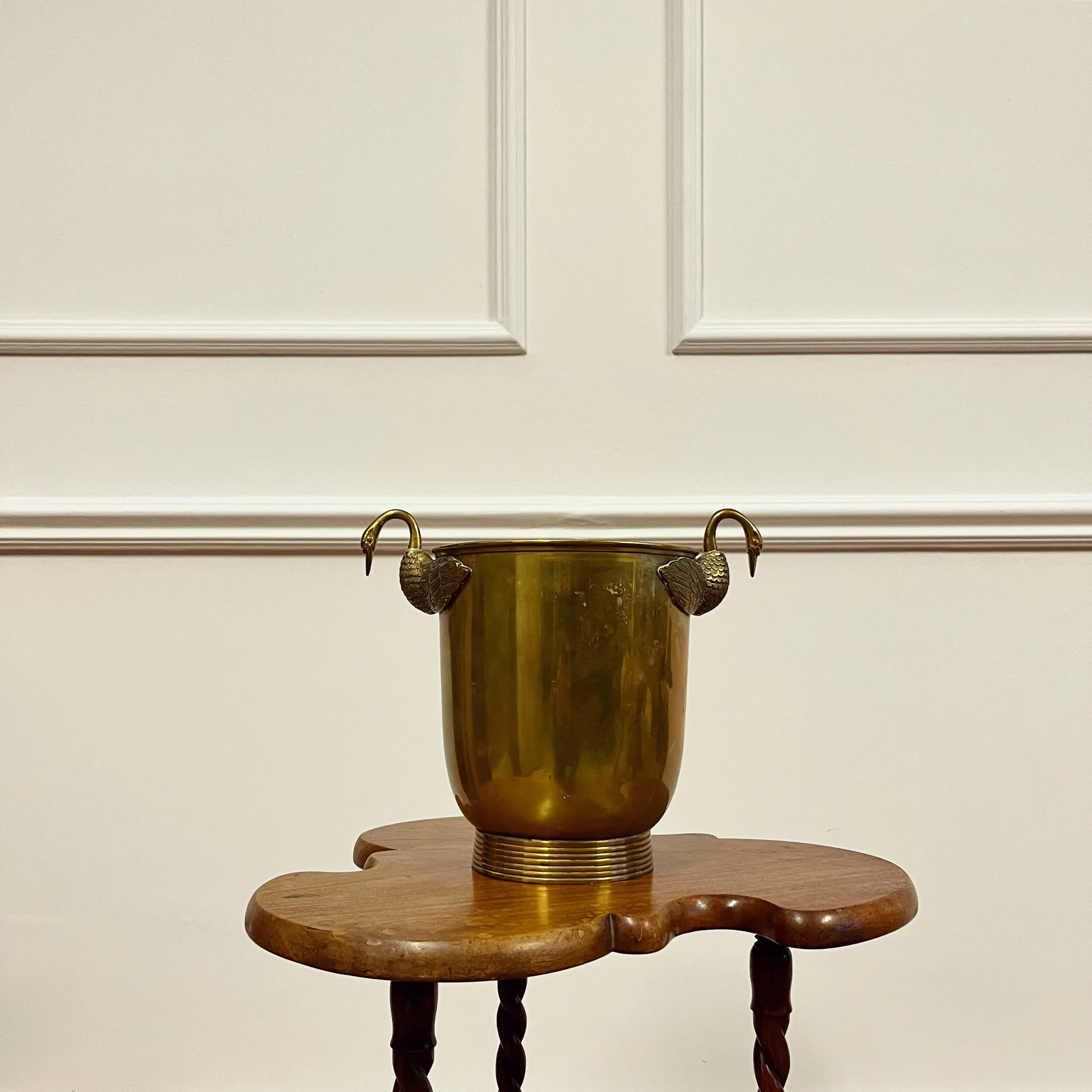 83F883F0-669B-4FA0-AE0B-440356CD113B