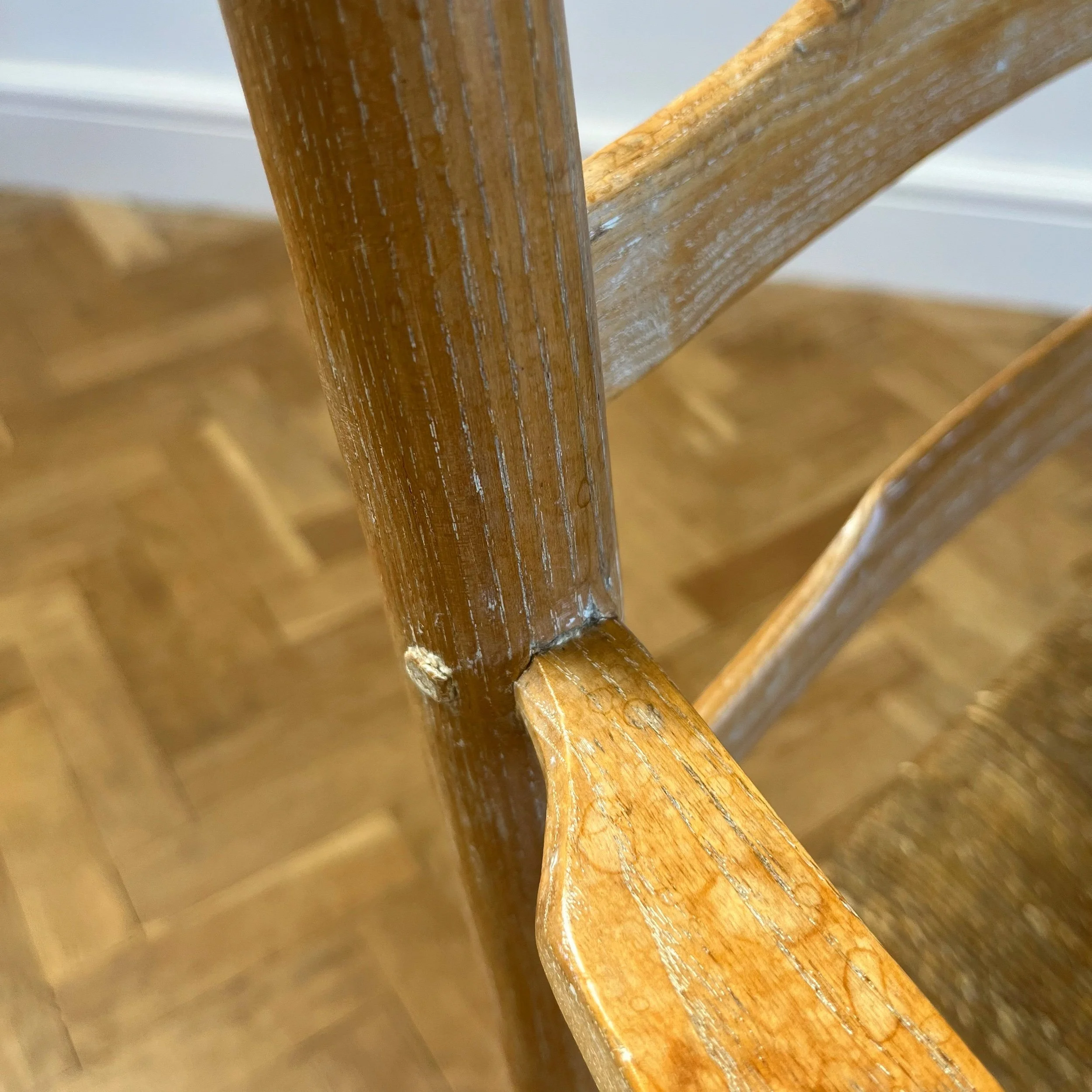 811908C8-C773-4D3F-8225-683DF9CEF85D