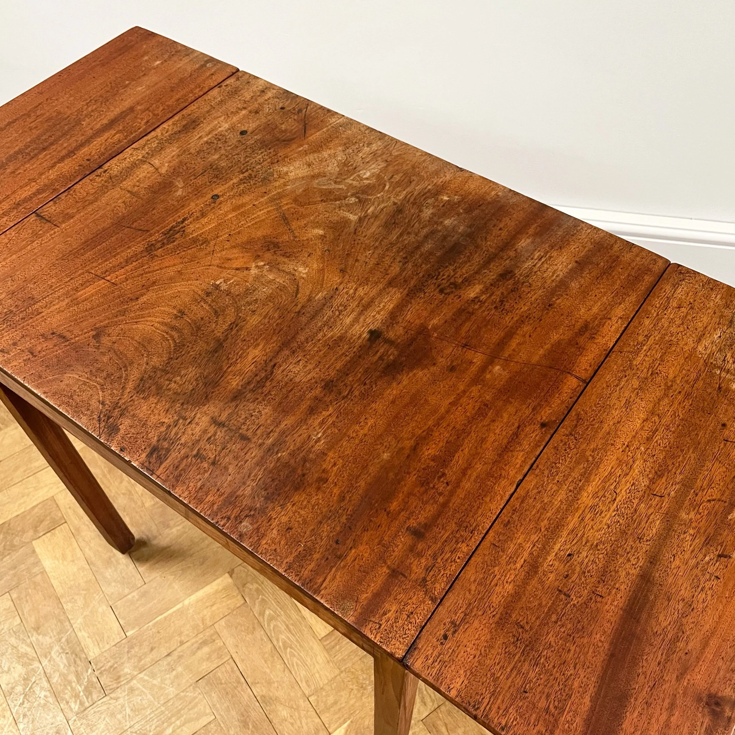 BCCE3EB1-4F54-4234-B3CC-4F416E11129F