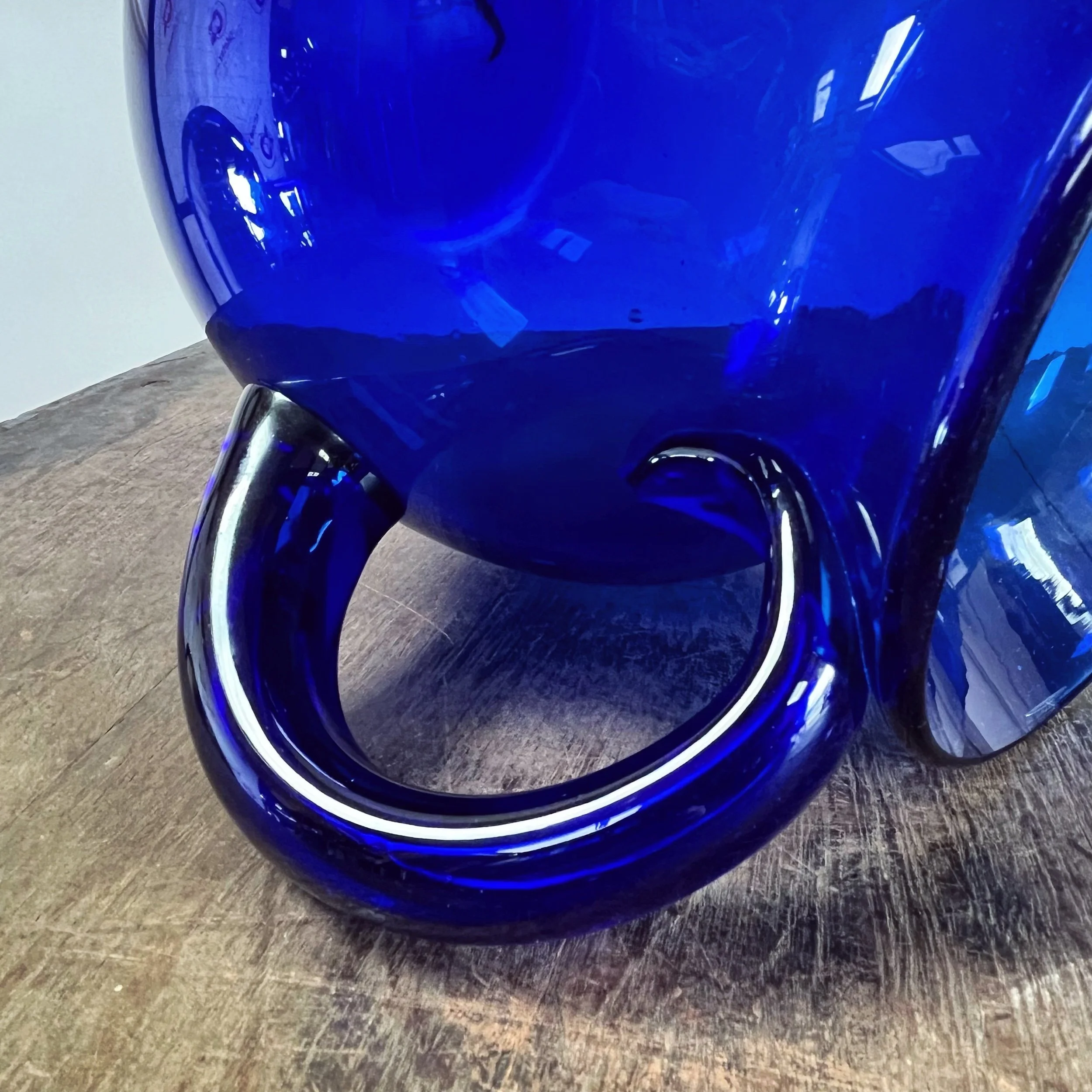 7DEAB77D-48AF-4E1D-A144-A976F10043C1