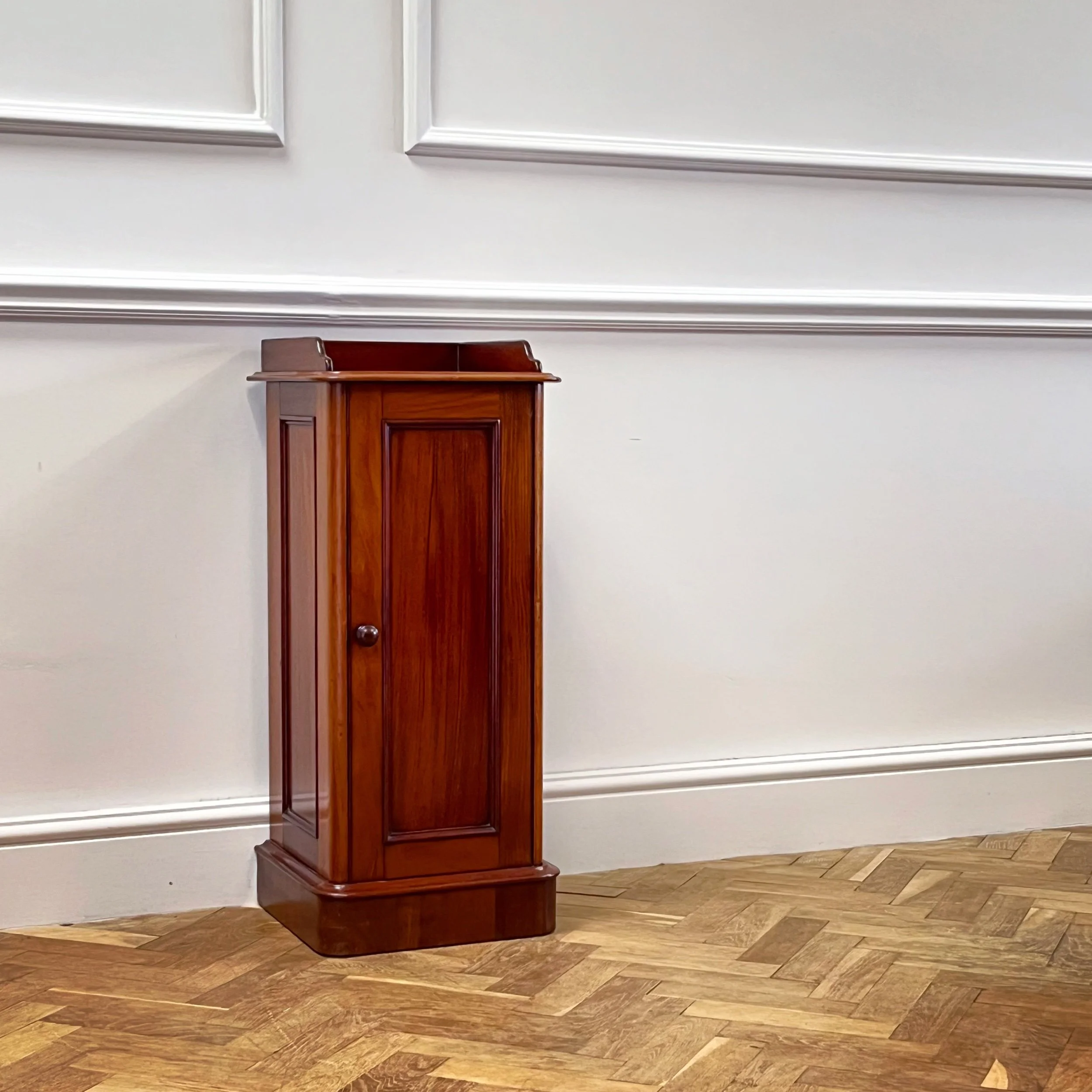 FBBBD5FC-633E-427C-B920-219253B18C4C