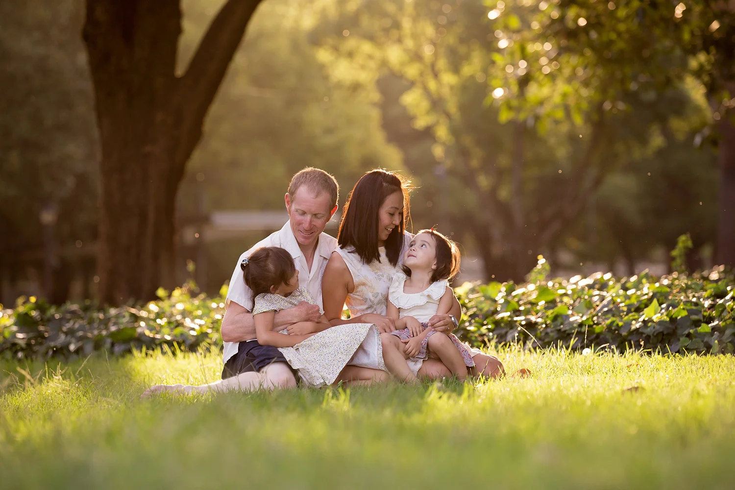 hyde-park-family-sunshine.jpg
