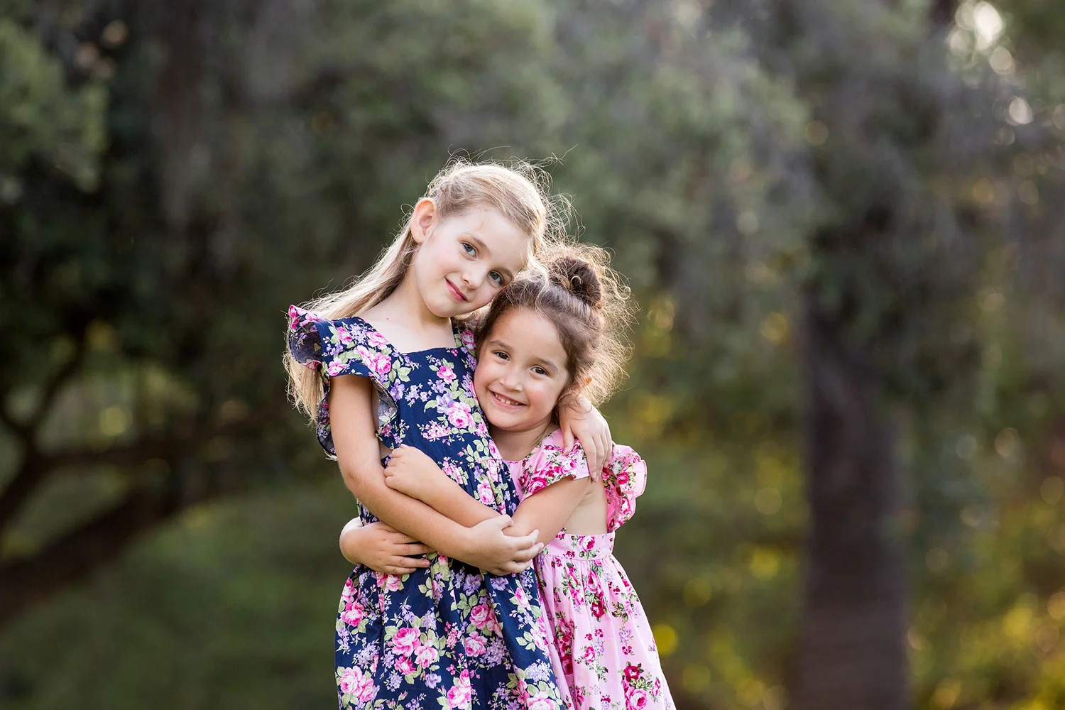 gorgeous-sisters-at-hyde-park.jpg