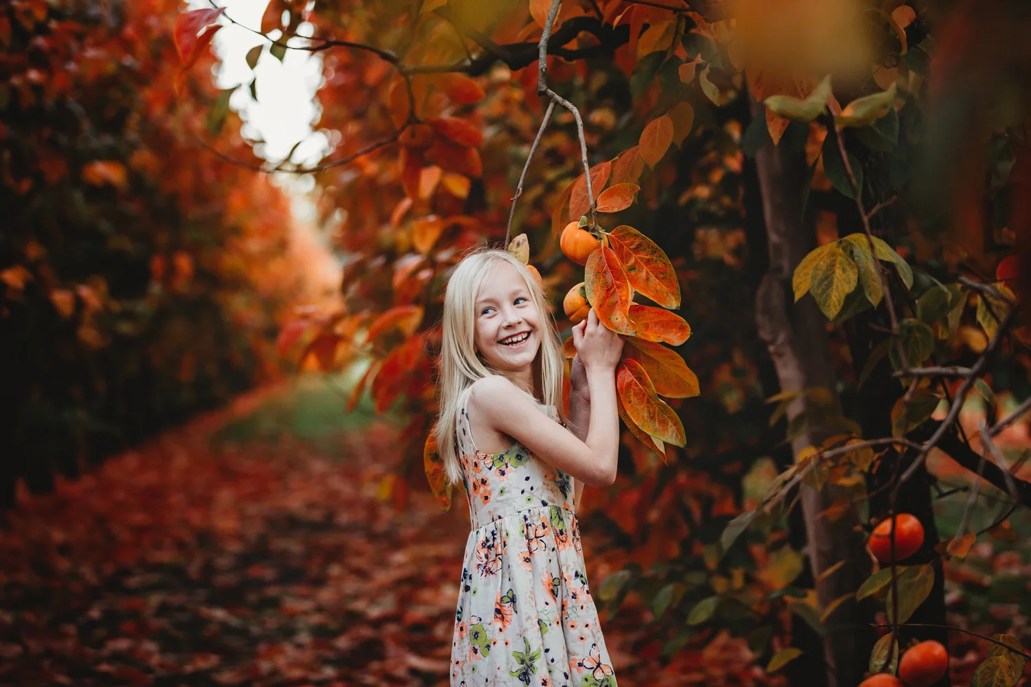 Smiles-and-Persimons-at-Raeburn-Orchards.jpg