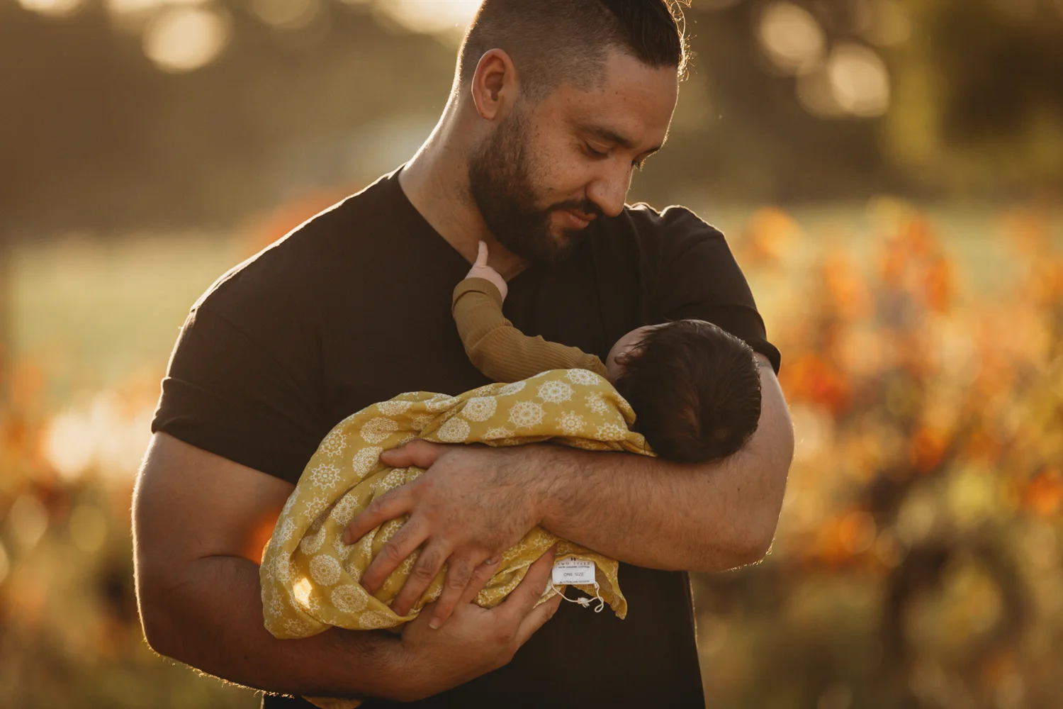 Newborn-Father.jpg