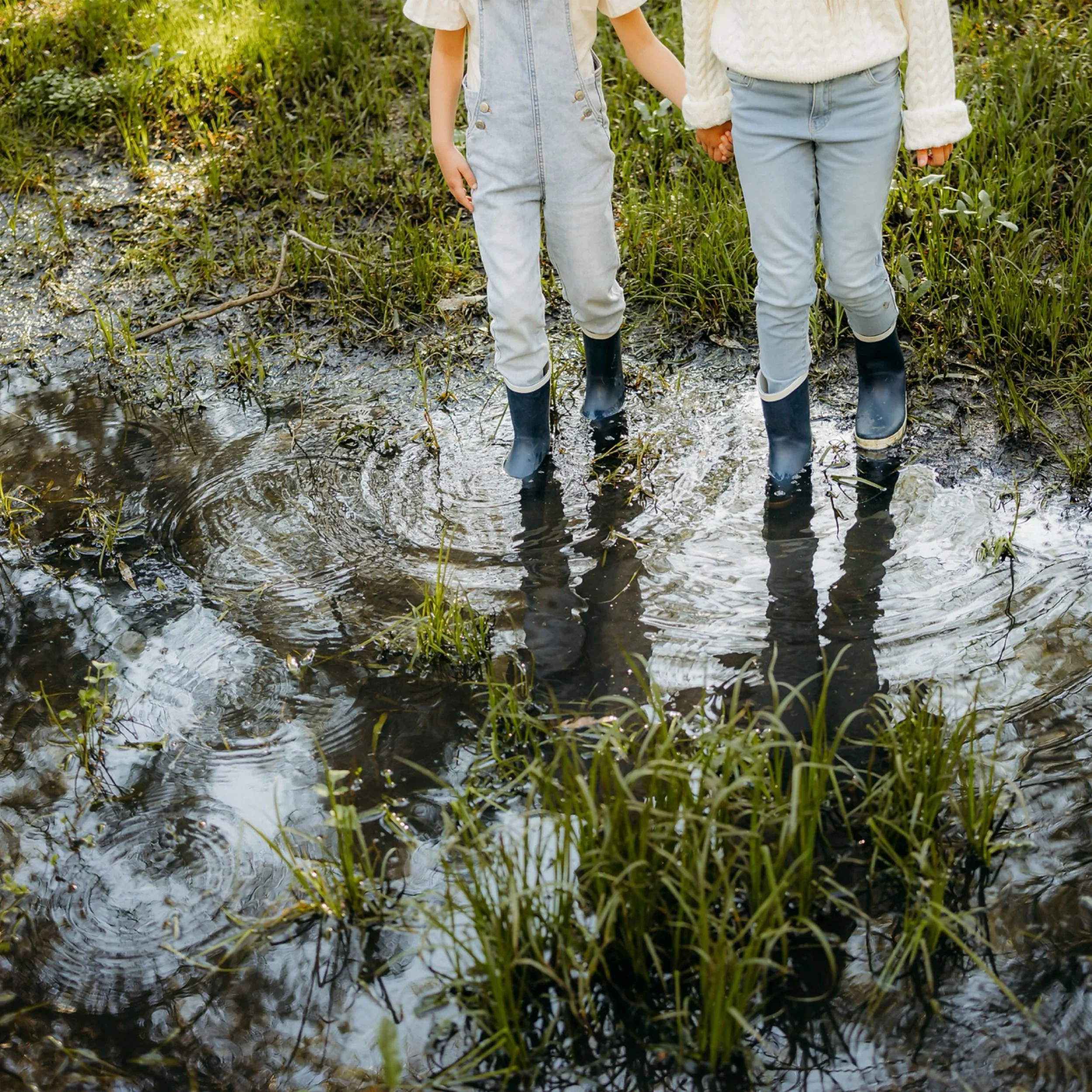 watery play 🫧

cathybrittonphotography.com

#perthfamilyphotographer #perthphotographer #perthchildrensphotographer #perthfamilyphotos #singaporefamilyphotographer