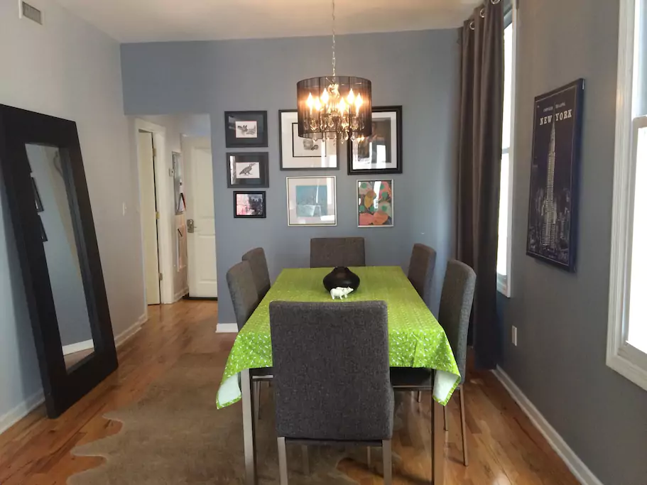 21 NYC Bound-2 Bdrm 1bath Apt 247 access to NYC.png