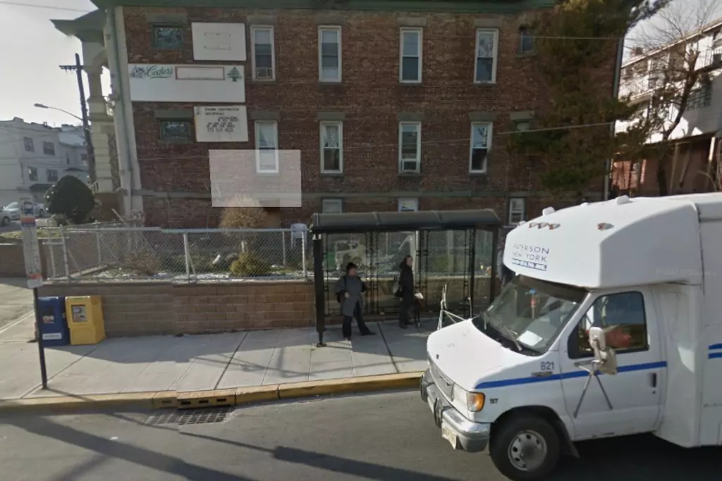18 Bus stop is two blocks away, runs 247.png