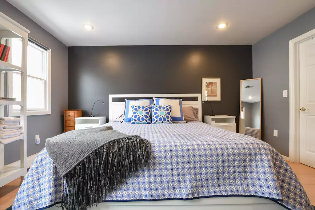 13 Bedroom 1, with king bed.png