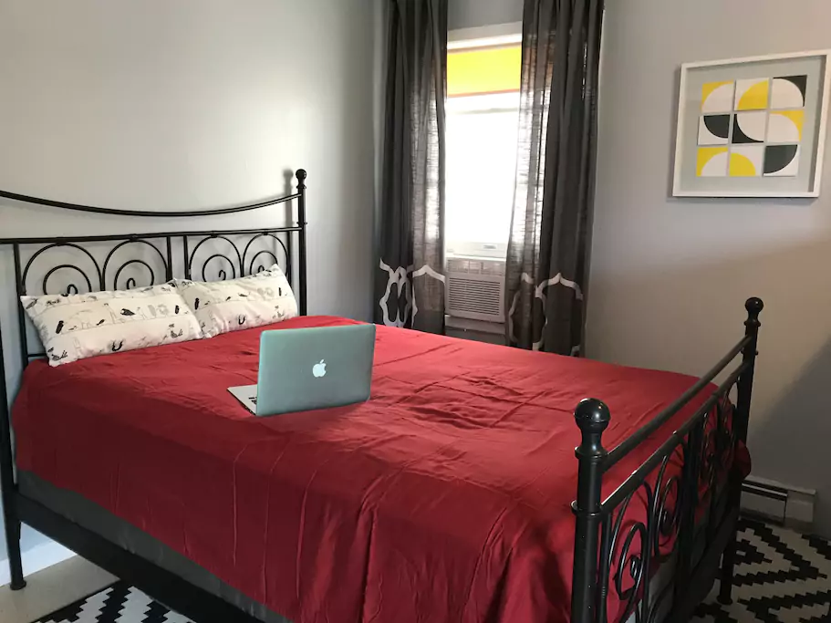 05 Full size bed fits 2.png