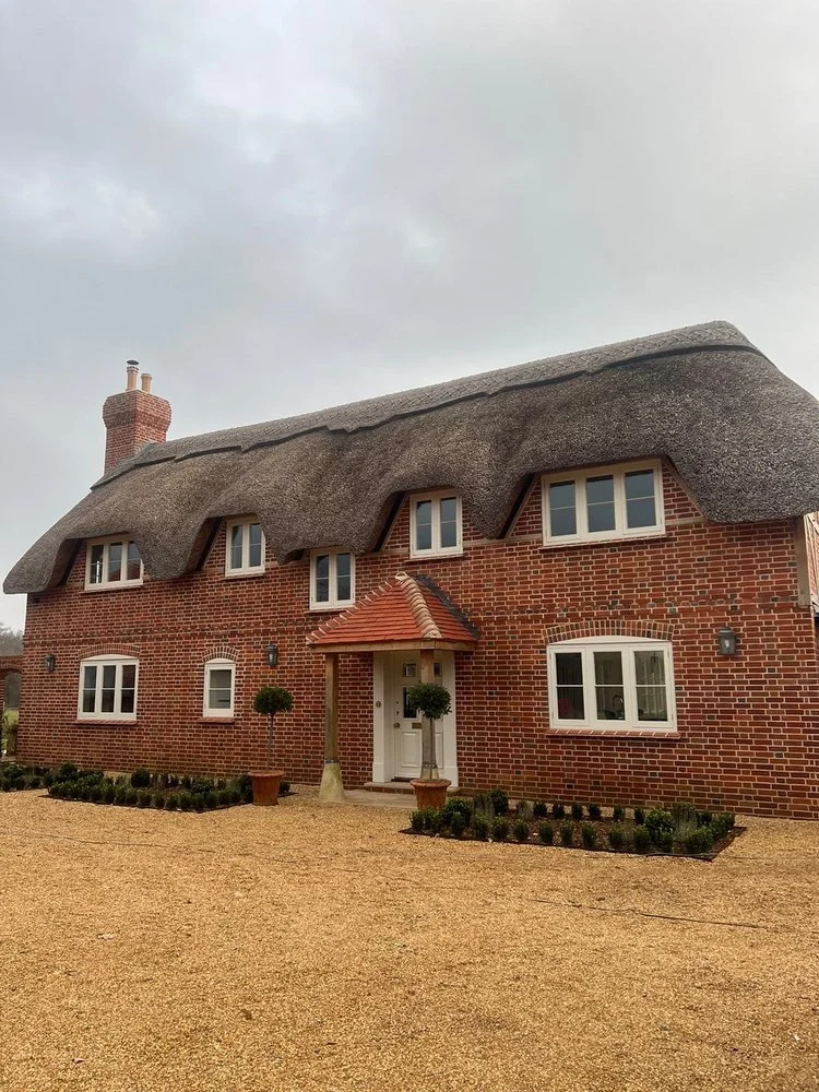 thatched+cottge+2022.jpg