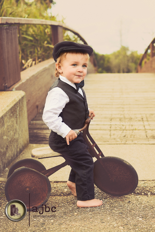 The Paper Boy | A Stylized 2 Year Session BLOGajbc photography