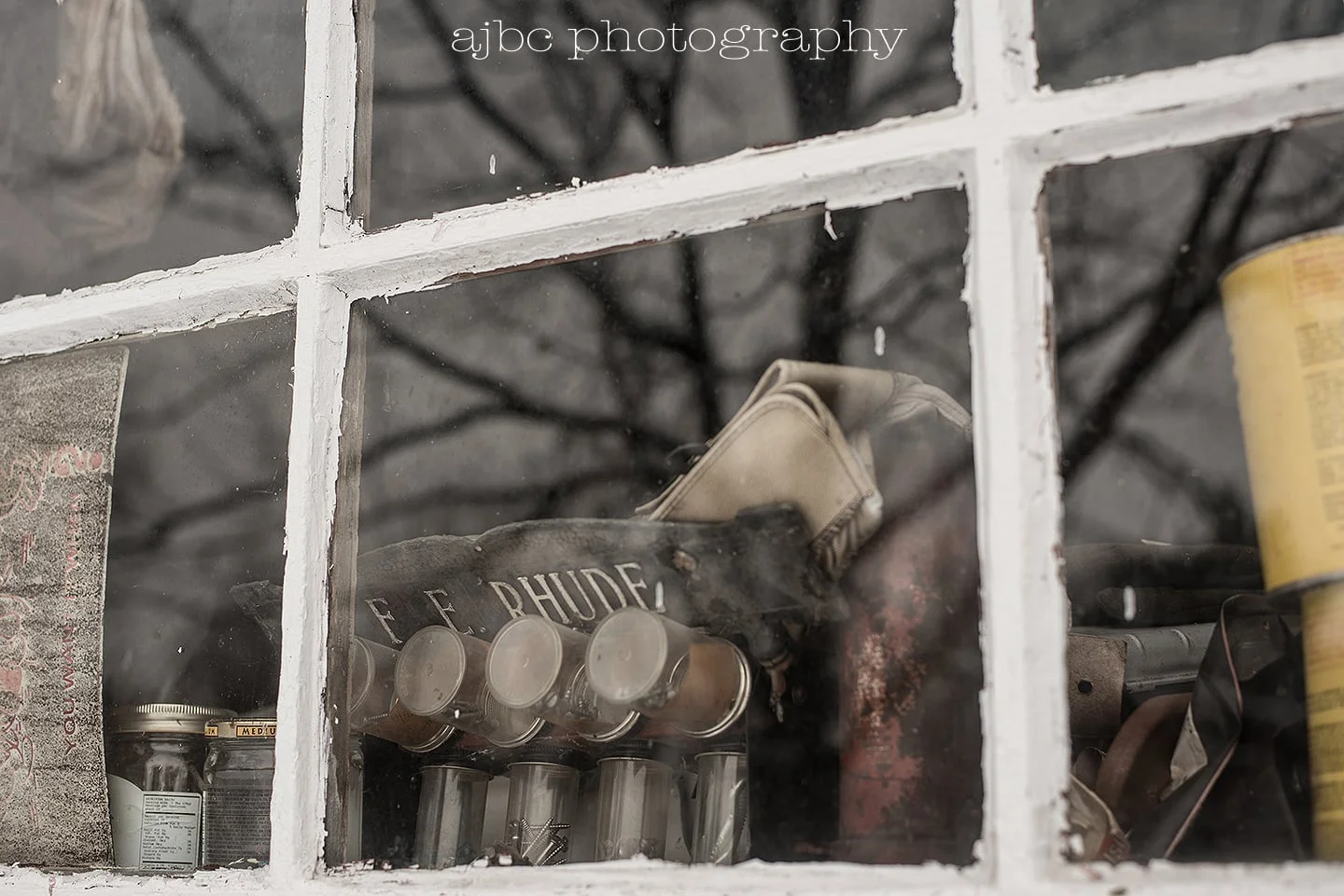 Country Farm Winter Engagment Session.jpg