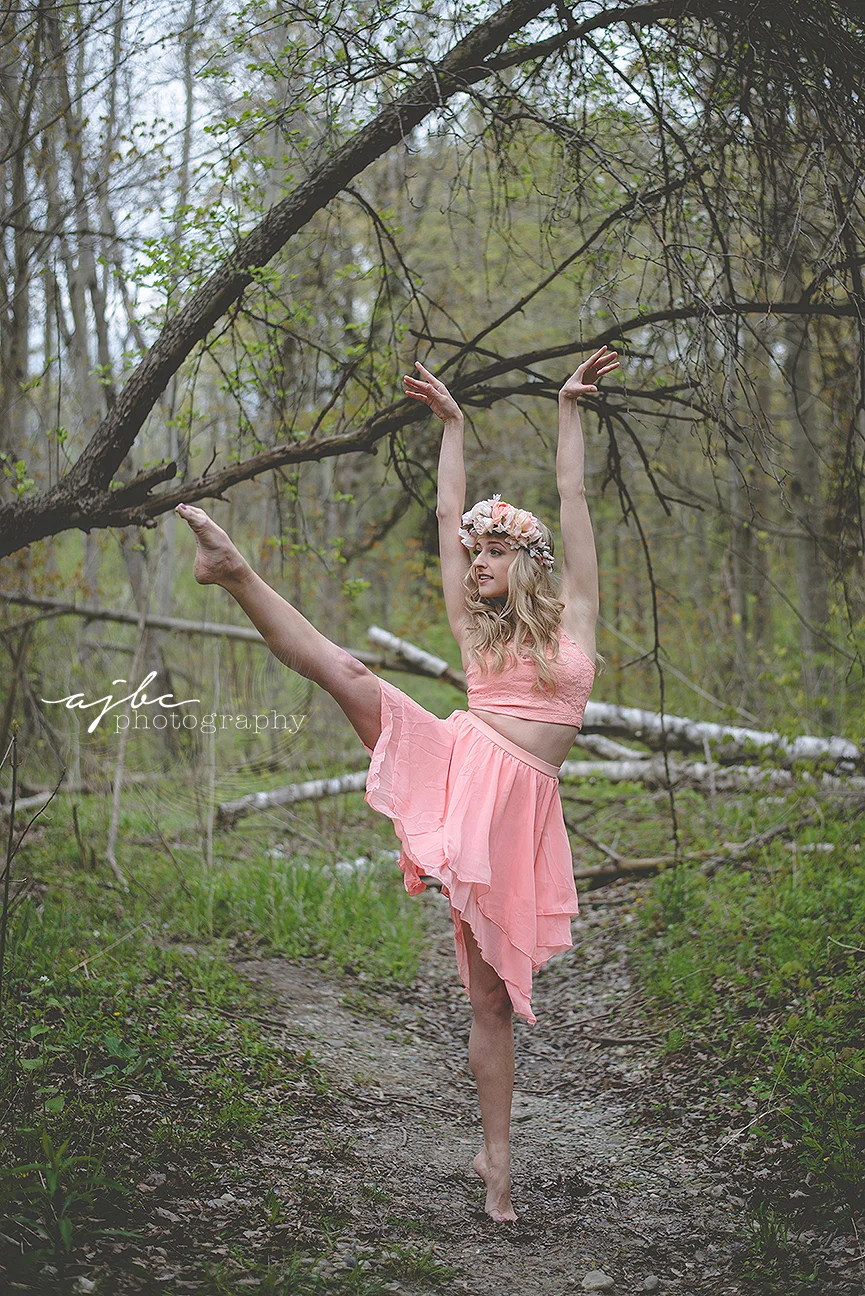 comtemporary dance photoshoot michigan dance photographer.jpg