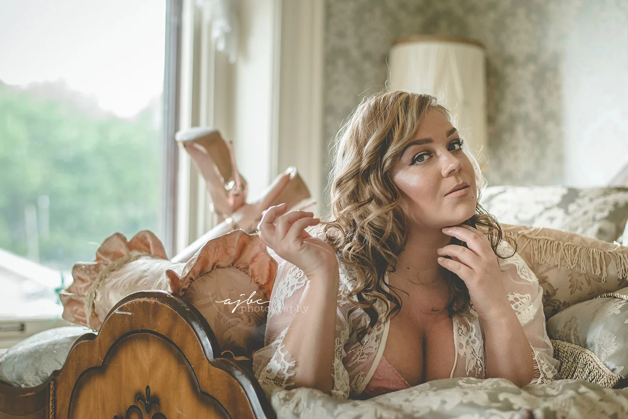 Memories Manor Scrapbooking Bed and Breakfast photoshoot.jpg