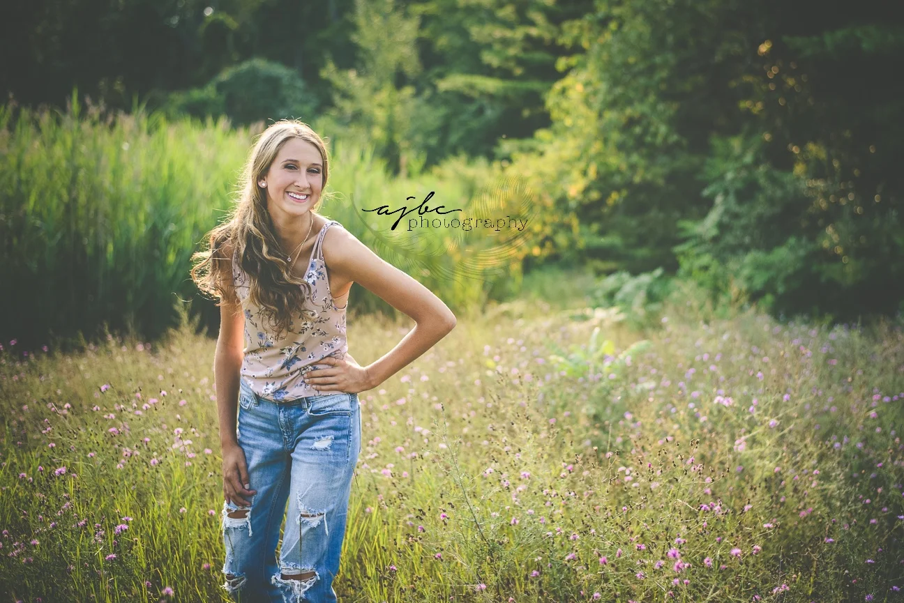 senior portrait photographer.jpg