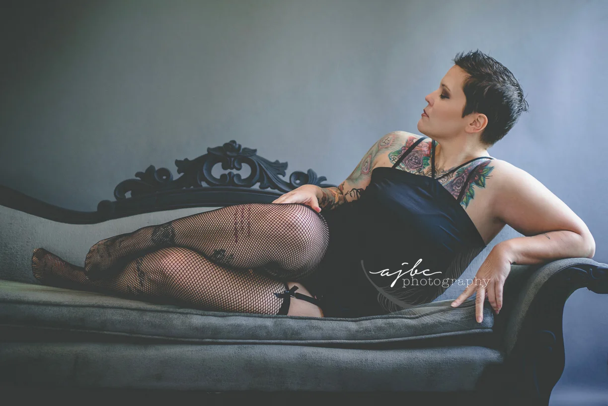 womens boudoir port huron michigan.jpg
