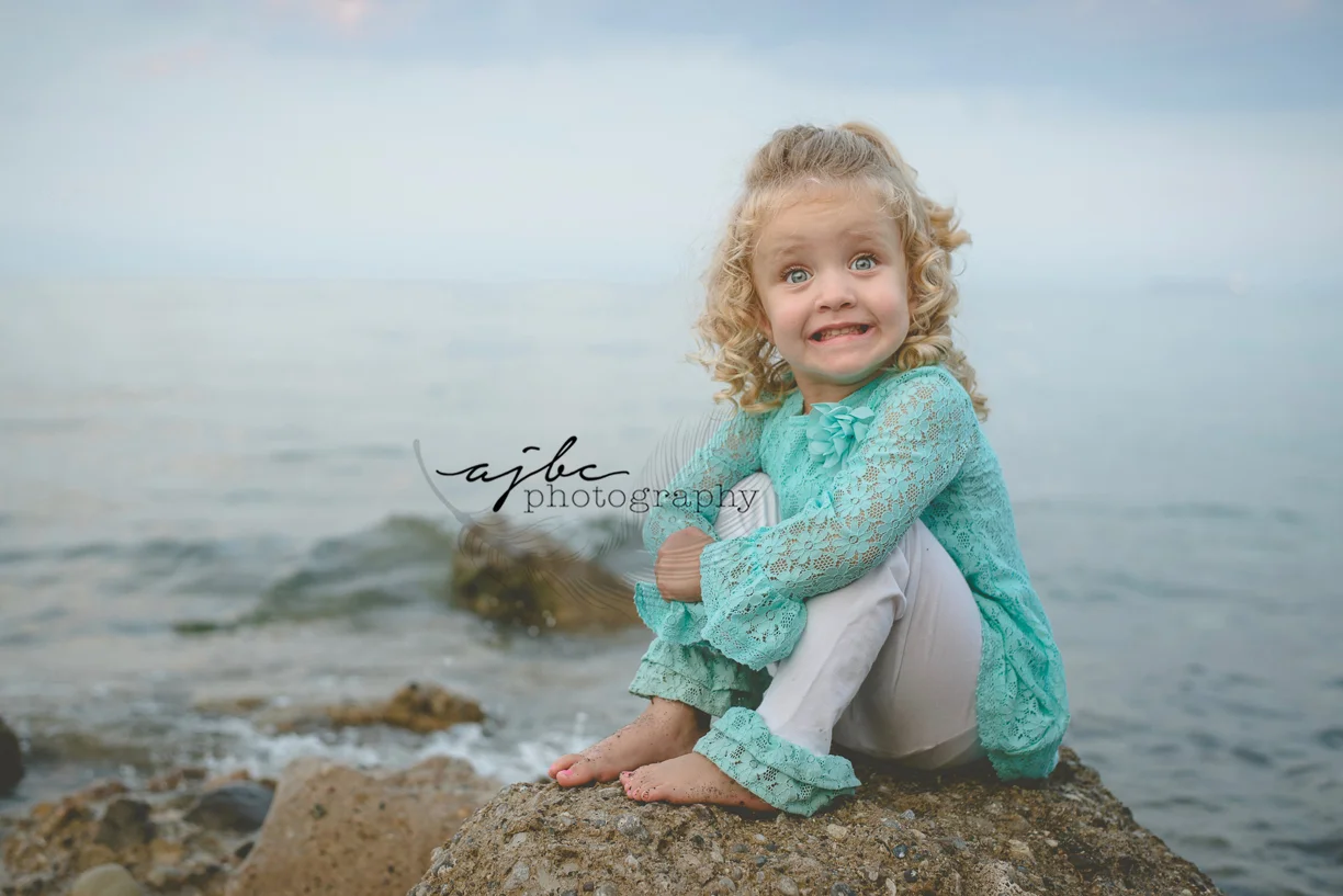 Lifestyle For Gratoit Family Portraits.jpg
