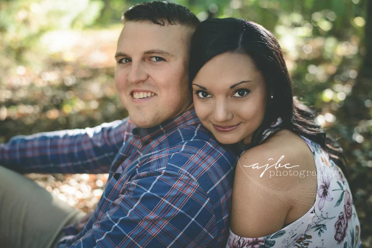 outdoor engagement photos port huron.jpg