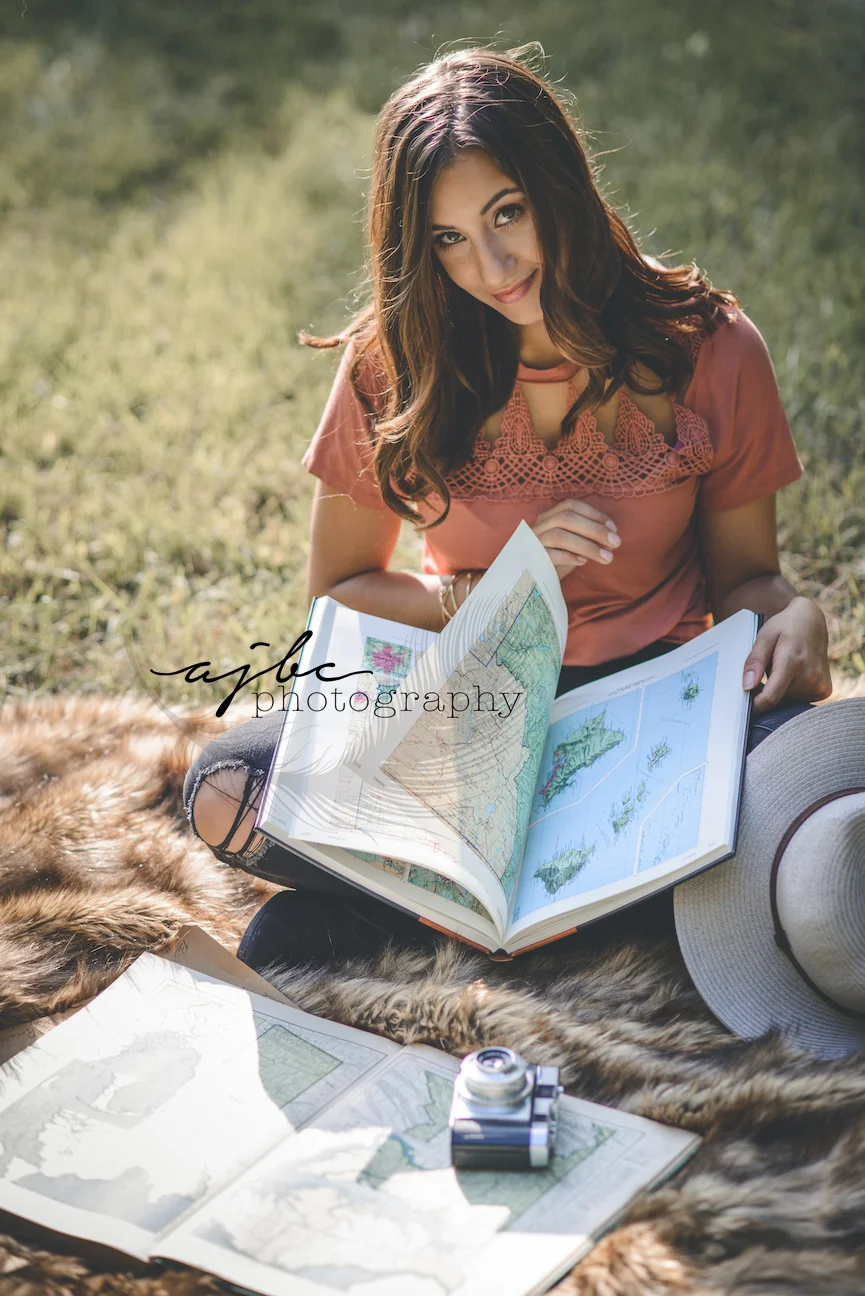 earthy senior photography.jpg