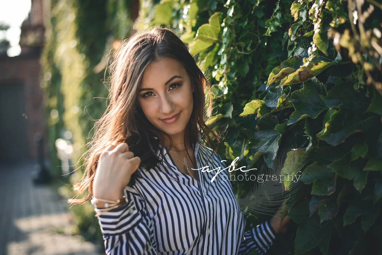unique senior photoshoot ideas.jpg